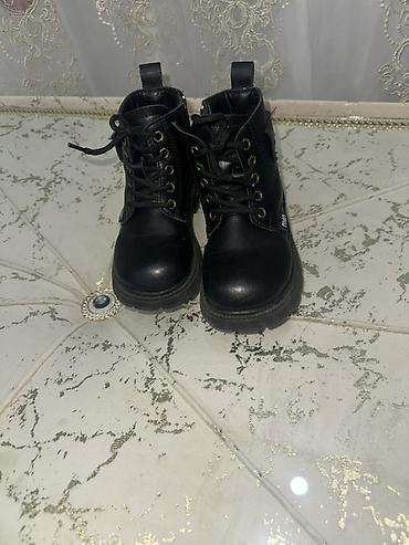 rezin botinkalar: Rəng - Qara Botinkalar, Ölçü: 30, Uniseks — 1