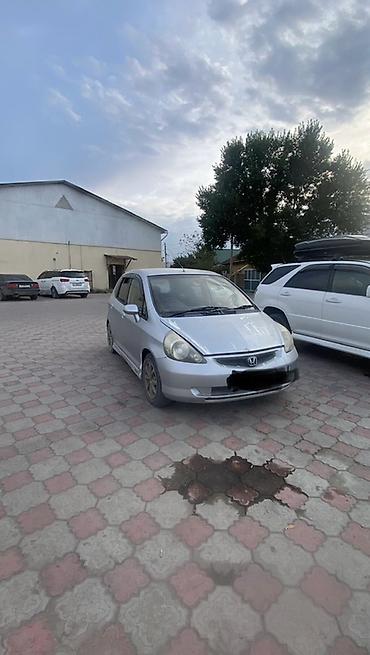 Honda Fit: 2003 г., 1.3 л, Автомат, Хэтчбэк