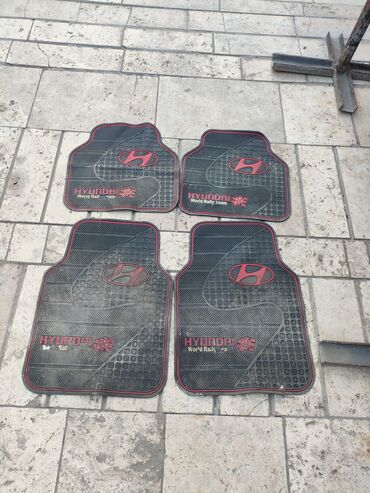 Avtomobil üçün alətlər: Avtomobil üçün ayaqaltı, İşlənmiş, Rezin, Hyundai Ödənişli çatdırılma
