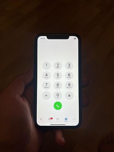 Apple iPhone: IPhone 11, 64 GB, Qara — 9