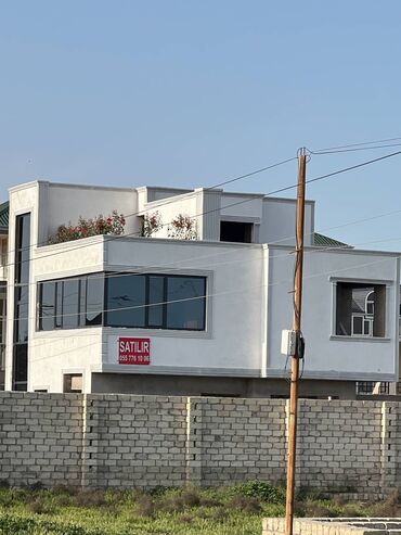 temirsiz heyet evleri satilir: Hövsan qəs. 6 otaqlı, 220 kv. m, Kredit var, Təmirsiz