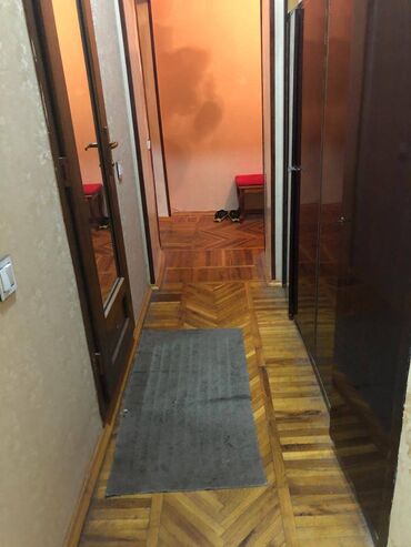 Uzunmüddətli kirayə mənzillər: Nərimanov metrosuna yaxın 178 nömrəli məktəbə yaxın 5 mertebeli — 9