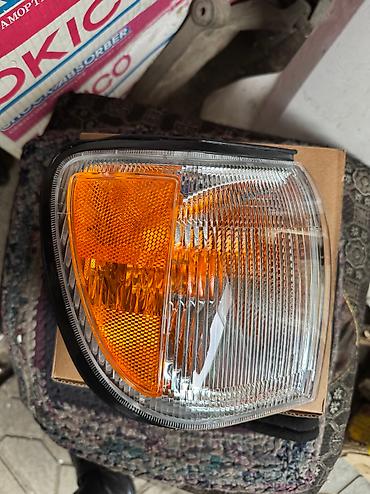 r50: Комплект передних фар Nissan 2001 г., Новый, Аналог — 8