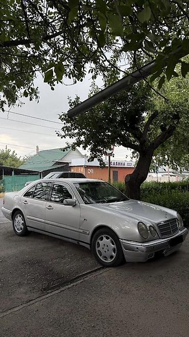 x class: Mercedes-Benz E-Class: 1998 г., 2 л, Механика, Бензин, Седан — 4