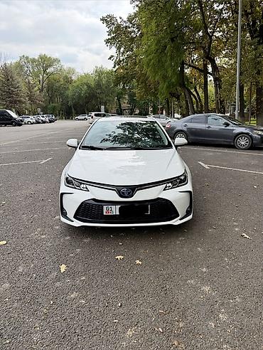Toyota: Toyota Corolla: 2023 г., Вариатор, Гибрид, Седан — 5