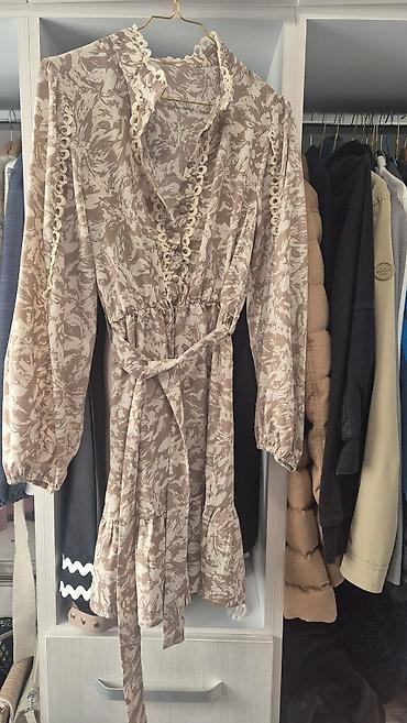 Ostala ženska odeća: Lot ženske garderobe – 4 komada 1) Crni džemper sa dodatkom bele — 9