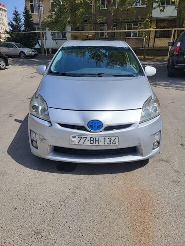 Toyota: Toyota Prius: 1.8 l | 2009 il Sedan