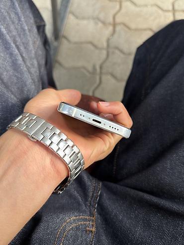 z6 mini: IPhone 12 mini, Ağ, Face ID — 5