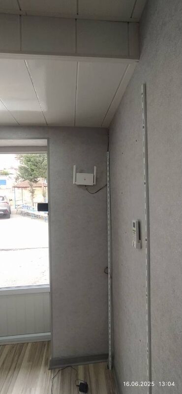 аренда помещения под продуктовый магазин: Yeni Guneshlide D massivinde bina 18 qarshsiinda 18 kvadratmetrlik