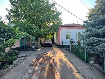 Дома: Продам. Дом 3 ком, 55м2, уч.5,61 сот, ул. Манаса 120т$ (10 500 000 — 1
