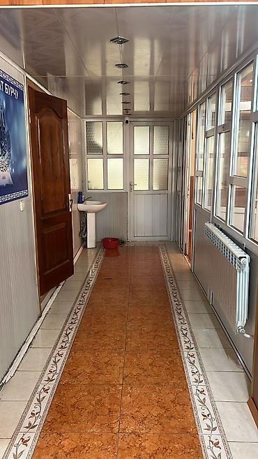 Долгосрочная аренда комнат: 30 м², С мебелью — 7
