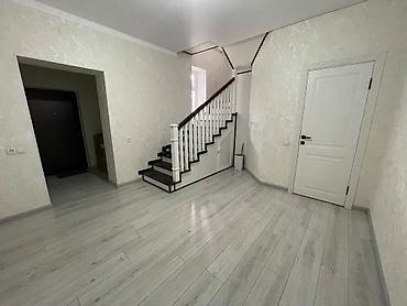 180: 🏡 Продаётся 5-комнатный дом 📍 Бишкек, ж/м Биримдик Кут, 4 180 🏗 — 3