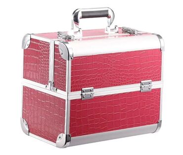 чемодан ручная кладь: Продаю чемодан для визажиста.Отл сост.Оснащен выдвижными полками и