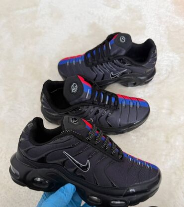 Ostalo: 36 do 46, zavisi od modela
3300 — 3