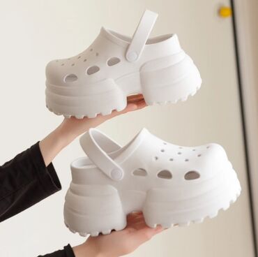 Сабо: Сабо, 40, Crocs, Новый, цвет - Белый, Самовывоз, Платная доставка