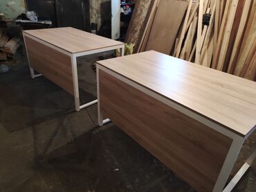 Офисные столы: Офисные столы перегородками от производителя недорого — 26