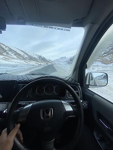 Honda: Honda Stepwgn: 2003 г., 2 л, Автомат, Бензин, Минивэн — 6