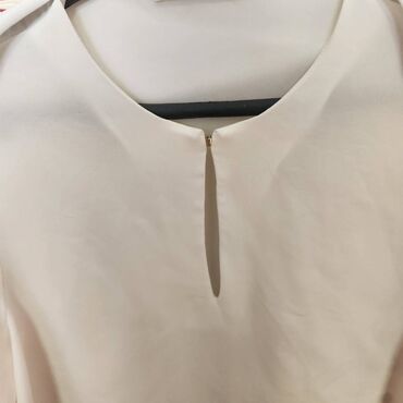 Köynək və bluzalar: Orijinal Hugo Boss ipək qadın koftası. S ölçü (36). Hugo Boss bluzka -da lalafo.az — 8 Köynək və bluzalar: Orijinal Hugo Boss ipək qadın koftası. S ölçü (36). Hugo Boss bluzka — 8