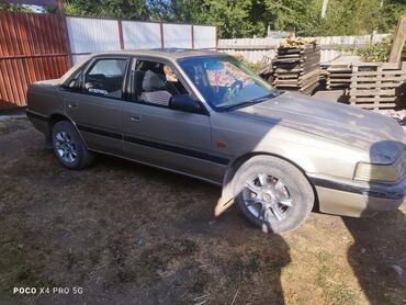 степ эреф 1: Mazda 626: 1990 г., 2 л, Механика, Бензин, Седан