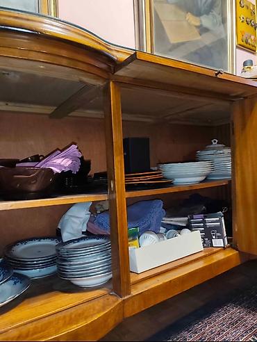 Stilske komode: Dimenzije 186х66 duzina, sirina 96 visina do ravne povrsine 118 — 5