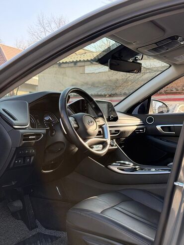 Hyundai: Hyundai Sonata: 2021 г., 2 л, Автомат, Гибрид, Седан — 9