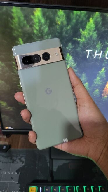 Google: Google Pixel 7 Pro, Б/у, 128 ГБ, цвет - Голубой, 1 SIM, eSIM