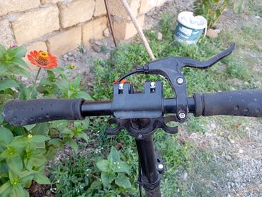 Samokatlar: Şəhər skuterı – mexaniki (elektriksiz), böyük təkərlər və amortizasiya — 8