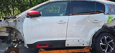 auto dizalica: VRATA, RETROVIZOR, LAJSNA ZA CITROEN C5 AIRCROSS | Vrata Citroen C5 — 1