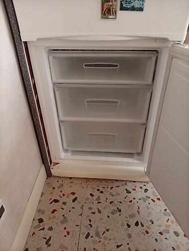 Ашкана техникасы: Муздаткыч Indesit, Колдонулган, Эки камералуу, 70 * 165 * — 2