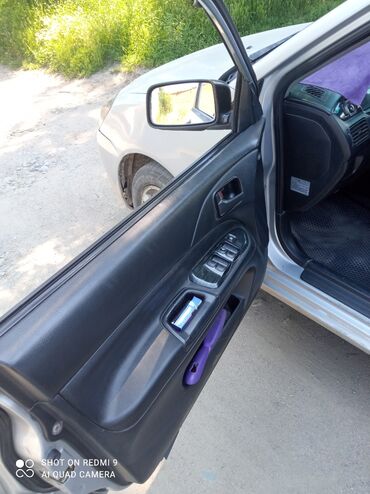 Mitsubishi: Mitsubishi Lancer: 2003 г., 1.6 л, Механика, Бензин, Седан — 9