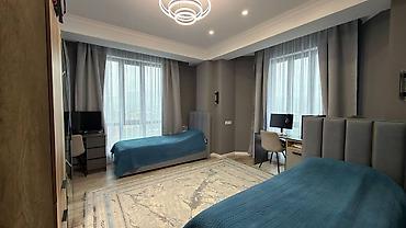 Продажа квартир: 3 комнаты, 77 м², 9 этаж — 5