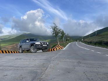 рул: Nissan Patrol: 2015 г., 4.8 л, Кол менен иштөөчү, Бензин — 3