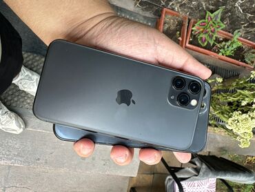 сотовые телефоны филипс: IPhone 11 Pro, Колдонулган, 256 ГБ, Space Gray, Коргоочу айнек, Каптама, 72 %