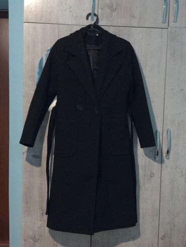 свадебное платье для беременных напрокат: Пальто, Классика, Осень-весна, Трикотаж, Длинная модель, С поясом