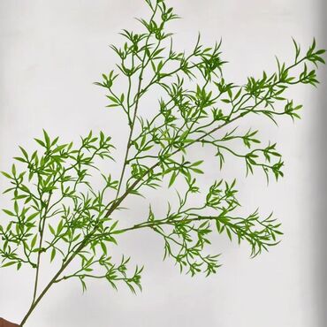 Süni güllər: Süni yaşıl bitki bəzəkləri – interyer və tədbirlər üçün dekorativ — 3