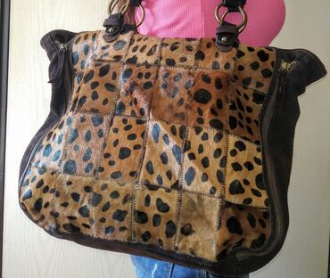 Torbe: Fantastična kožna braon torba sa prirodnom dlakom Odlična skupocena i — 2