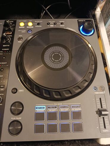 Digər musiqi alətləri: Salam 3 ay işlətmişəm, işləməyən düyməsi yoxdur, ustada olmayıb. Demək — 3