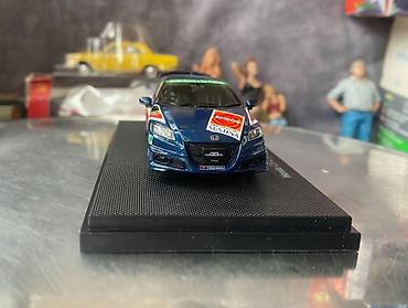 batut nədir: Honda, 2011 il, 1:43, Dəmir, Ödənişli çatdırılma — 4
