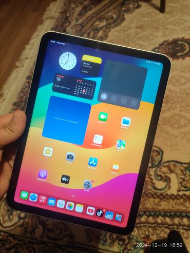 планшет купить в баку: Б/у Apple iPad 10 (2022), 10,9", 64 ГБ, Самовывоз