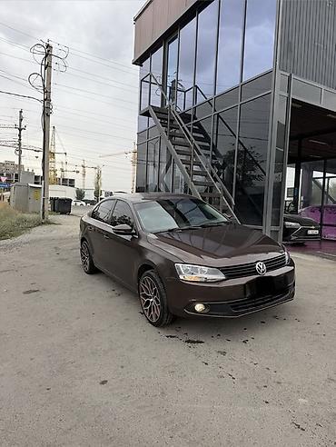 машина бугати: Volkswagen Jetta: 2014 г., 1.4 л, Автомат, Бензин, Седан — 2