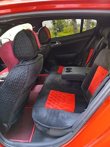 go park: Kia Stinger: 2018 г., 0.2 л, Автомат, Бензин, Лифтбек — 4