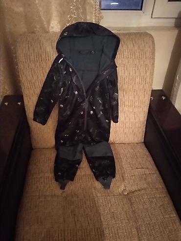 north face kurtka: Yaz-payız üçün gödəkcə, içi istidir,su keçirmir (10₼),şalvar(6₼),hər — 2