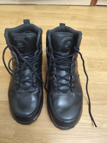 nike triple black: Trainers, Nike, size - 41