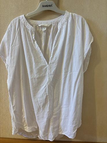 Ağ rəngli qadın bluzası Brand: H&M Ölçü: M (38) - Parça: nazik lalafo.az -da Ağ rəngli qadın bluzası Brand: H&M Ölçü: M (38) - Parça: nazik