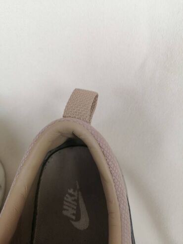 Patike: Nike, 38.5, bоја - Bež — 4