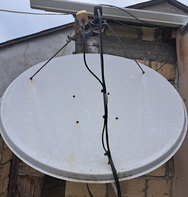ventilator satilir: İşləyir,köçlə bağlı satılır