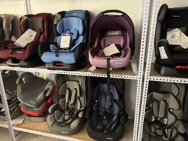 Шкафы для одежды: Автокресло новая распродажа 

Автолюлька

Бескаркасные 

Бустер — 26