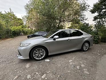 ls 400: Toyota Camry: 2019 г., Автомат, Гибрид, Седан — 3