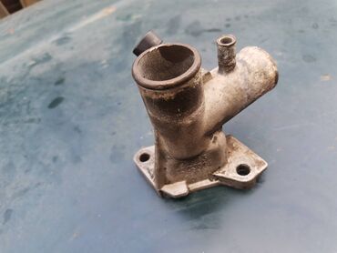 Auto delovi: Racva vode glave Lada 2121,21213,21214i Niva. Polovno, ocuano. Skinuto — 11