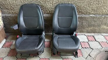 даф ош: Комплект сидений, Кожа, Kia 2016 г., Б/у, Оригинал, Япония